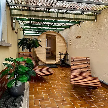 Chill Out Area, Sauna & Wirlpool, Grandiose Aussicht, Smart Tv, Grosse Terasse, Zentrum Nah 摩泽尔河畔的泽尔