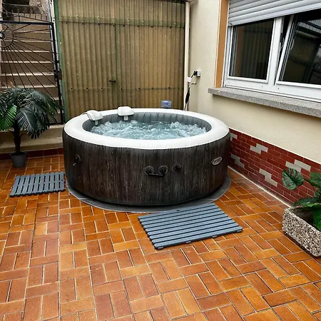 Chill Out Area, Sauna & Wirlpool, Grandiose Aussicht, Smart Tv, Grosse Terasse, Zentrum Nah Appartamento Zell an der Mosel